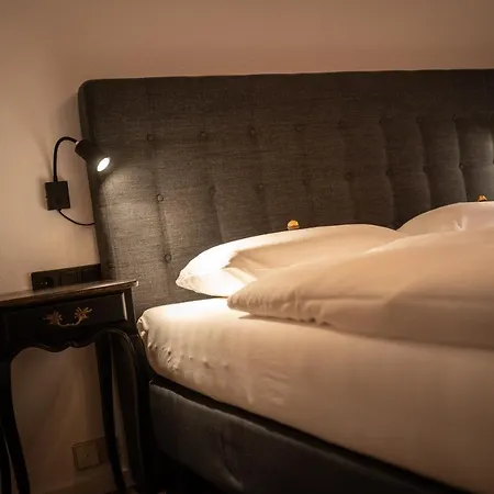 Engel 16, Boutique - Adults Only *