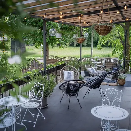 Engel 16, Boutique - Adults Only * جوتاخ