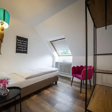 Engel 16, Boutique - Adults Only *